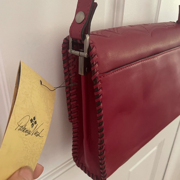 Patricia Nash deep red Tooled leather shoulder bag Santillana - Picture 13 of 13